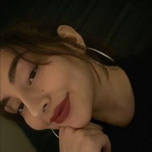 Meet your Posher, Karla